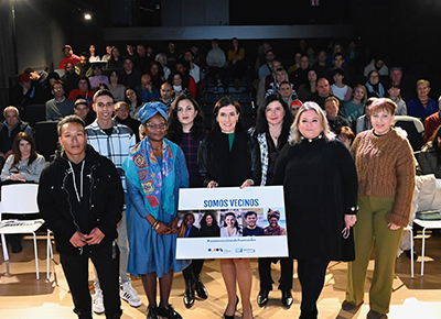 Somos Vecinos, una exposición que recorre Santander para dar testimonio de su interculturalidad