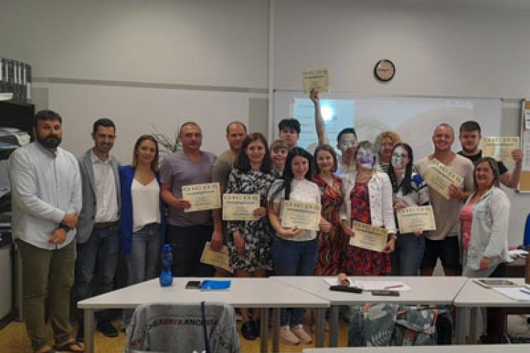 14 alumnos finalizan con éxito el Curso de Español nivel B1 impartido desde OICOS
