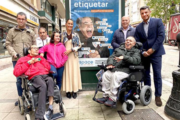 Santander se suma a la campaña para eliminar las etiquetas que se asignan a las personas con parálisis cerebral